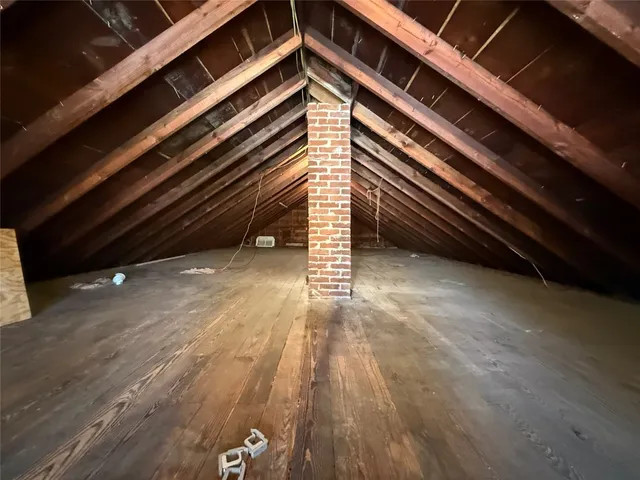 $1,500 | 23 Linden Street, Unit RIGHT (SECOND FL), Binghamton, NY 13901