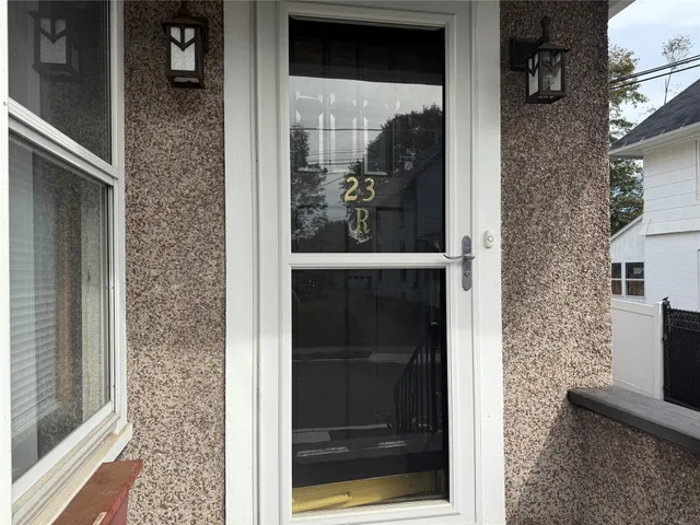 $1,500 | 23 Linden Street, Unit RIGHT (SECOND FL), Binghamton, NY 13901