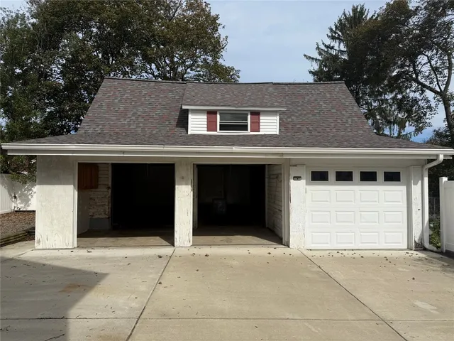 $1,500 | 23 Linden Street, Unit RIGHT (SECOND FL), Binghamton, NY 13901