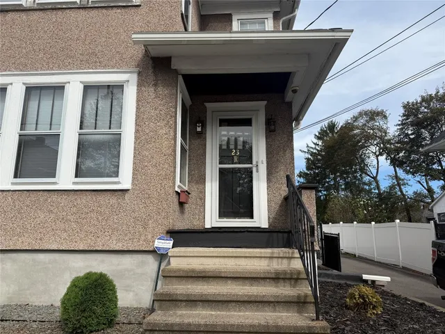 $1,500 | 23 Linden Street, Unit RIGHT (SECOND FL), Binghamton, NY 13901