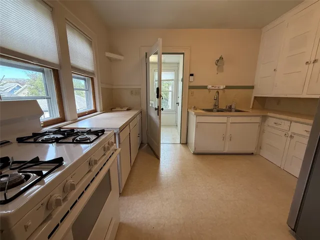 $1,500 | 23 Linden Street, Unit RIGHT (SECOND FL), Binghamton, NY 13901