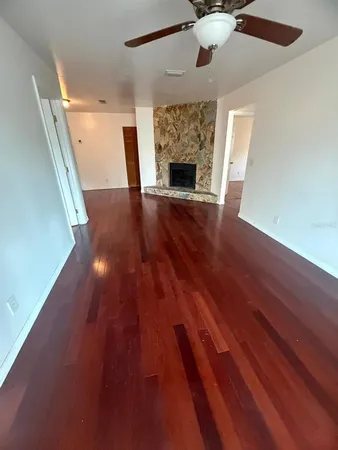 $2,500 | 4913 East Liberty Street, Tampa, FL 33617