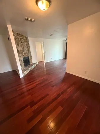 $2,500 | 4913 East Liberty Street, Tampa, FL 33617