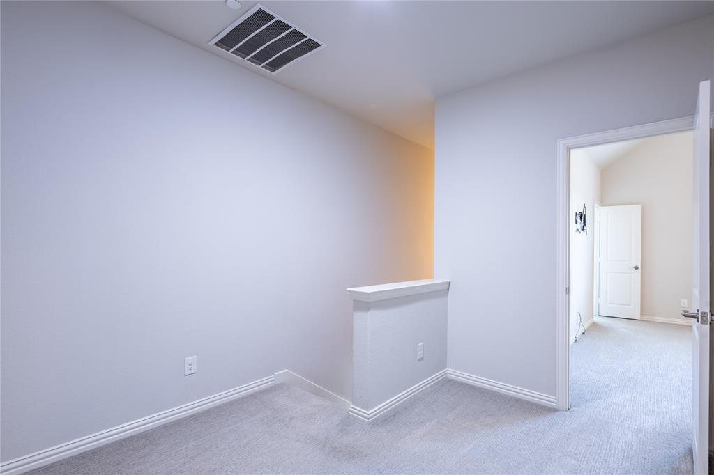 4658 H Rhett Lane Carrollton, TX 75010 - Photo 14 of 40