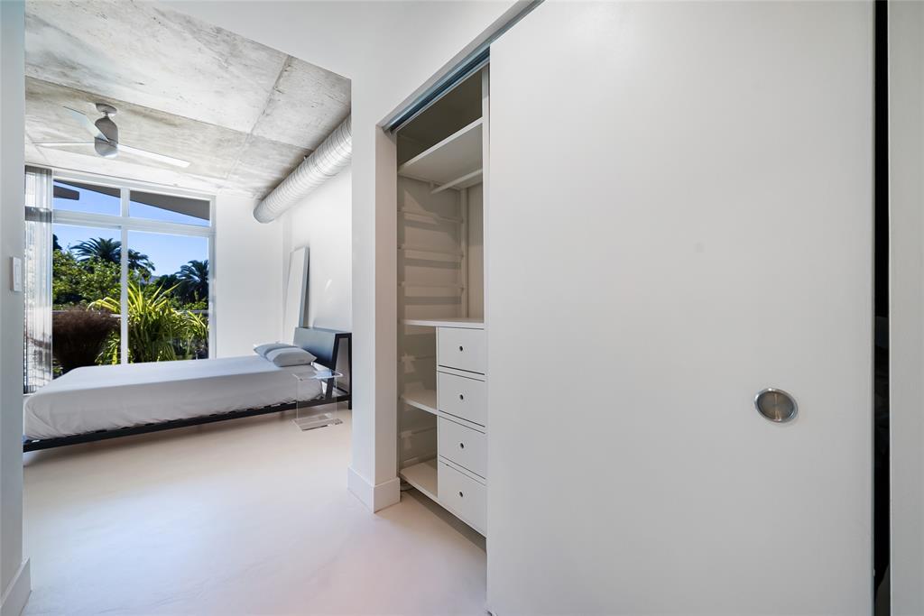 2001 Meridian Avenue, Unit 318 Miami Beach, FL 33139 - Photo 22 of 37