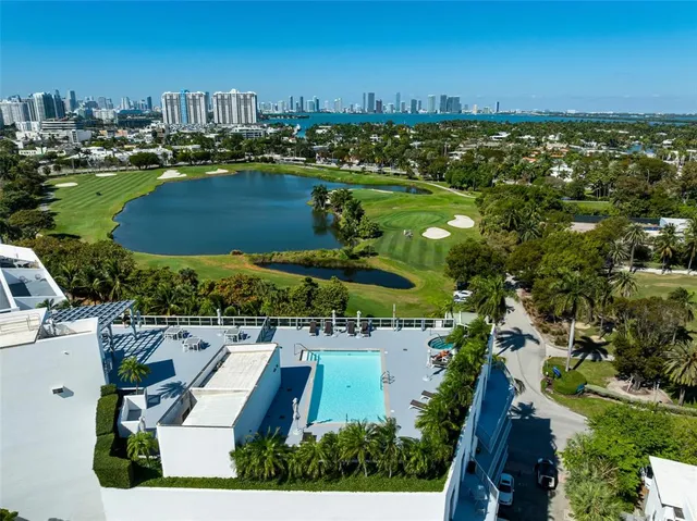an outdoor space with plants