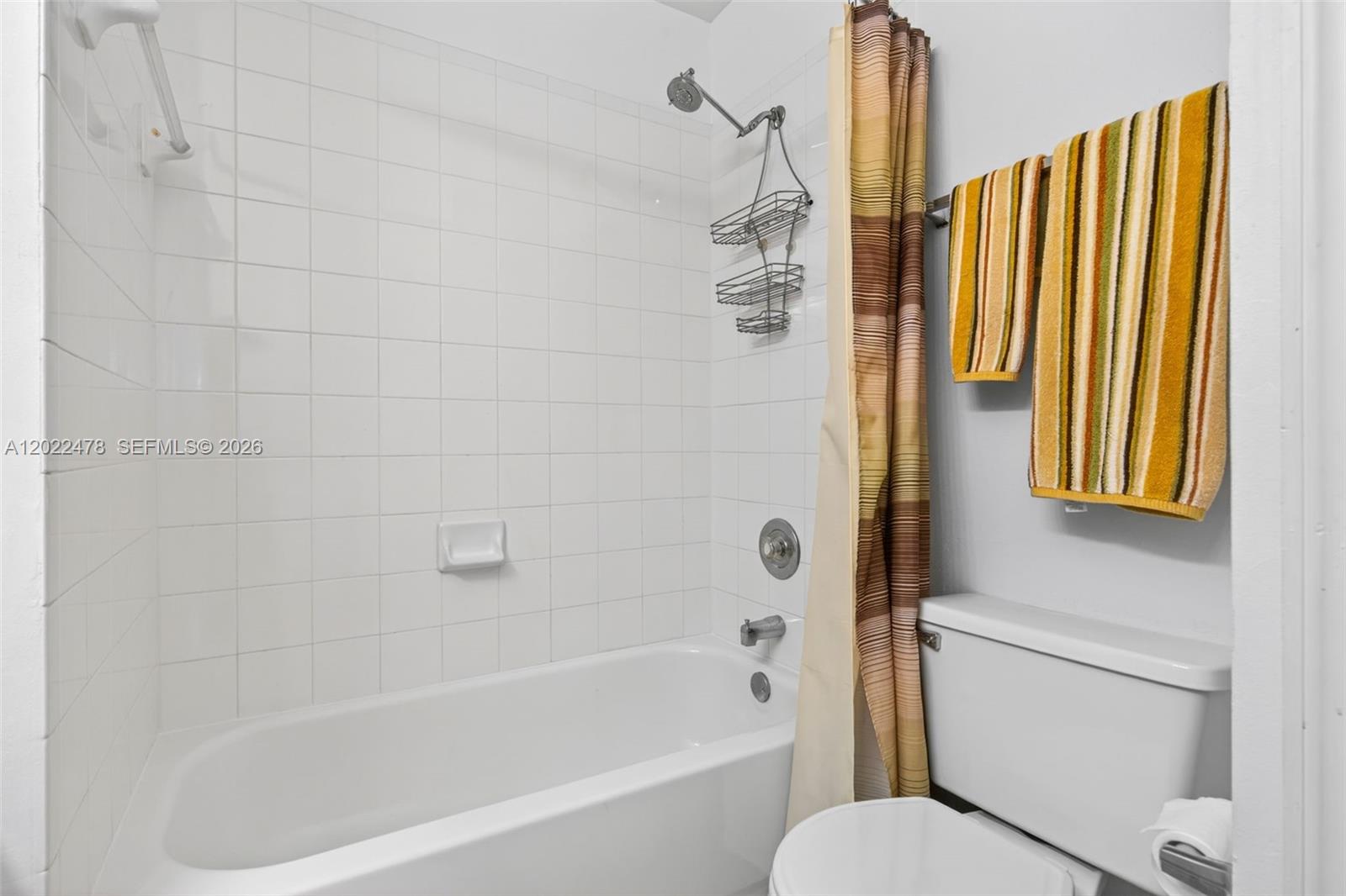 15891 Southwest 84th Street Miami, FL 33193 - Photo 45 of 65