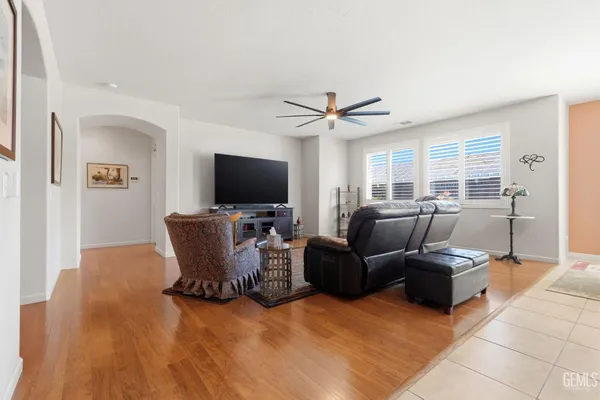$549,900 | Undisclosed Address, Tulare, CA 93274