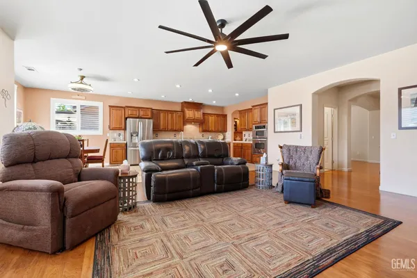 $549,900 | Undisclosed Address, Tulare, CA 93274