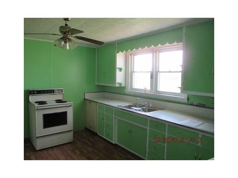 9334 West 8th Street Road Anderson, IN 46011 - Photo 6 of 10 Gallery Image 6