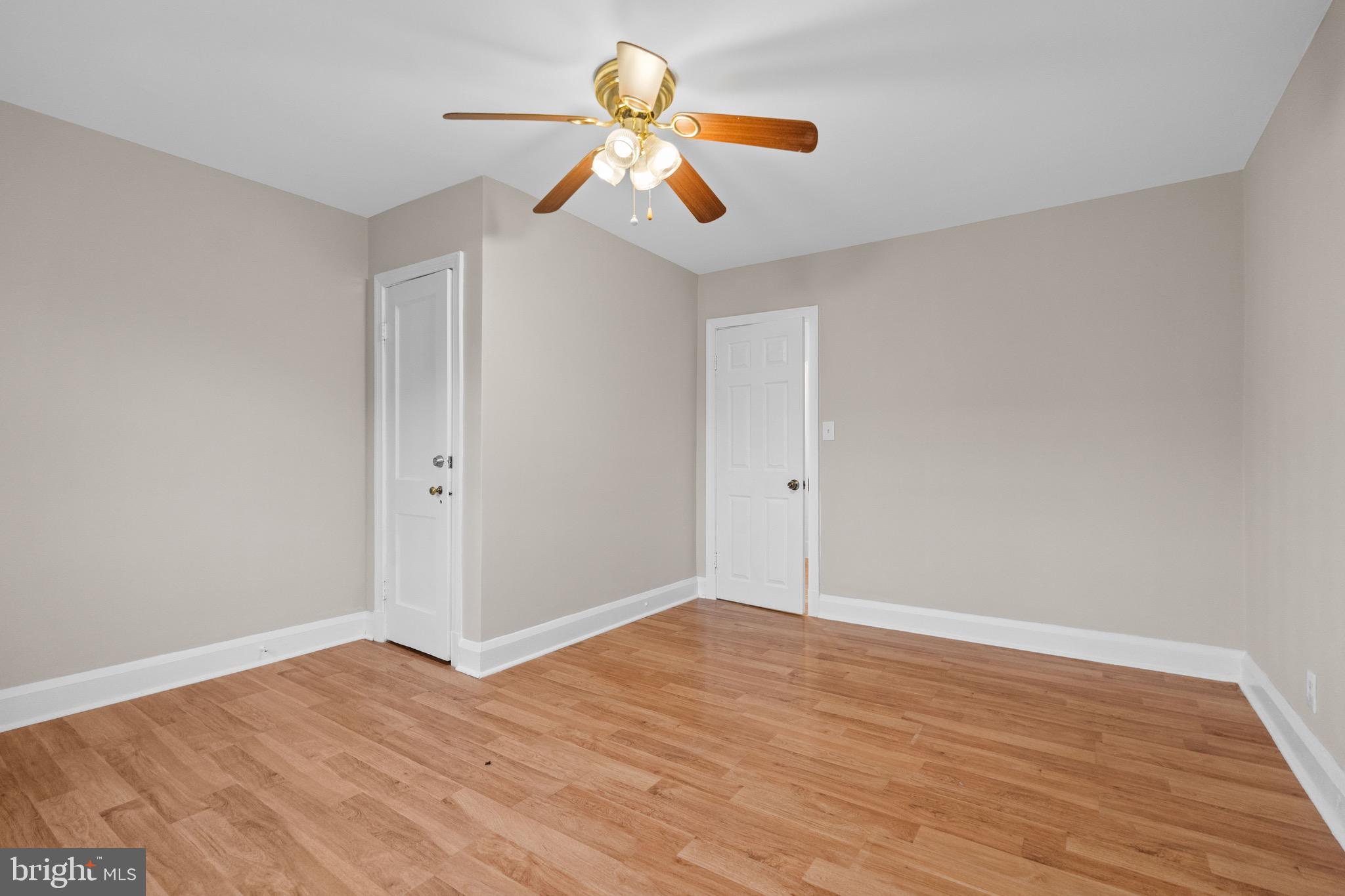 3700 Woodridge Road Baltimore, MD 21229 - Photo 12 of 23