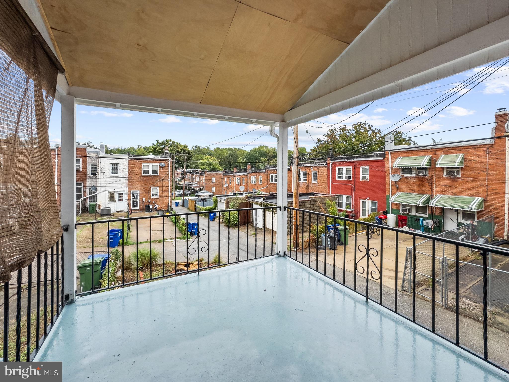 3700 Woodridge Road Baltimore, MD 21229 - Photo 22 of 23