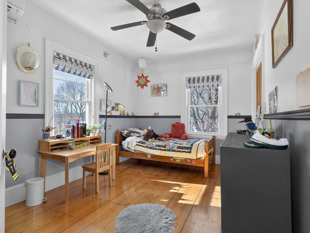 320 Washington Street Winchester, MA 01890 - Photo 17 of 35 a living room with furniture and kitchen view