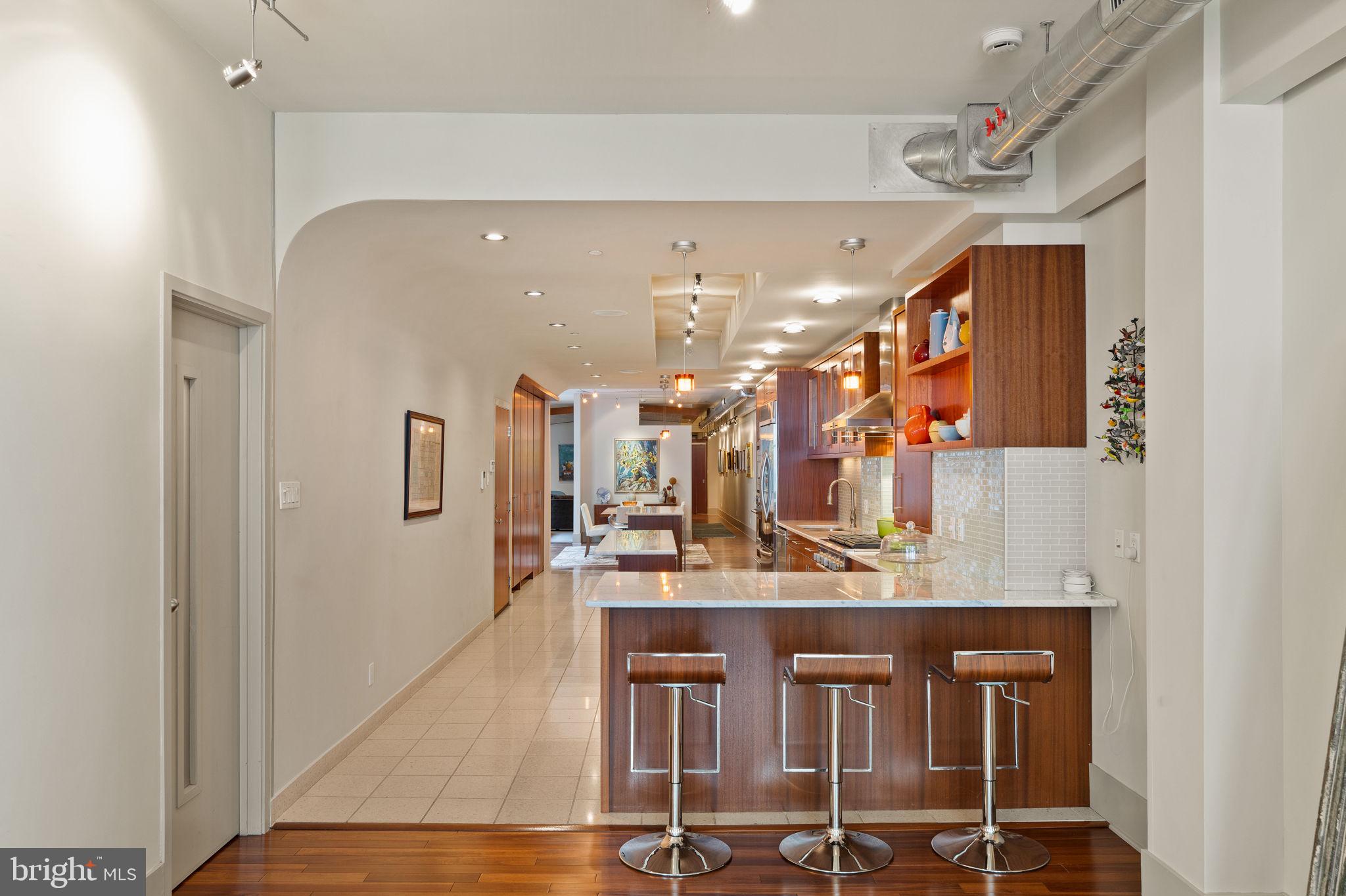 1606 Chestnut Street, Unit 2 Philadelphia, PA 19103 - Photo 13 of 60