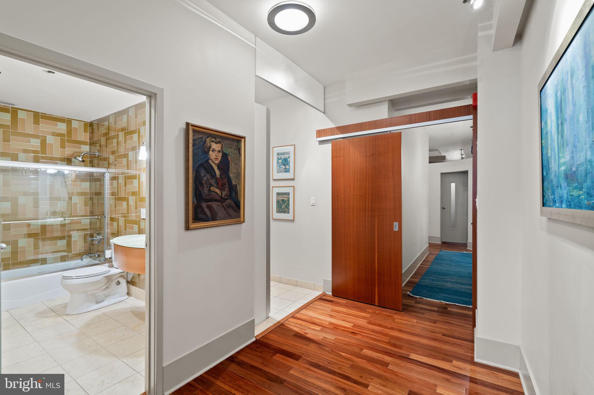 1606 Chestnut Street, Unit 2 Philadelphia, PA 19103 - Photo 37 of 60