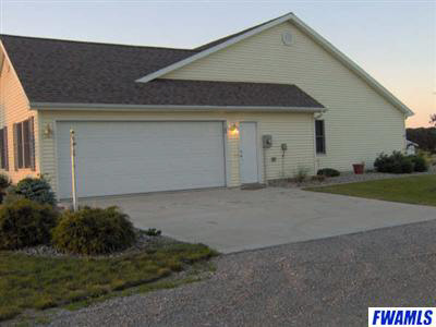 16730 Madden Road Churubusco, IN 46723 - Photo 4 of 9
