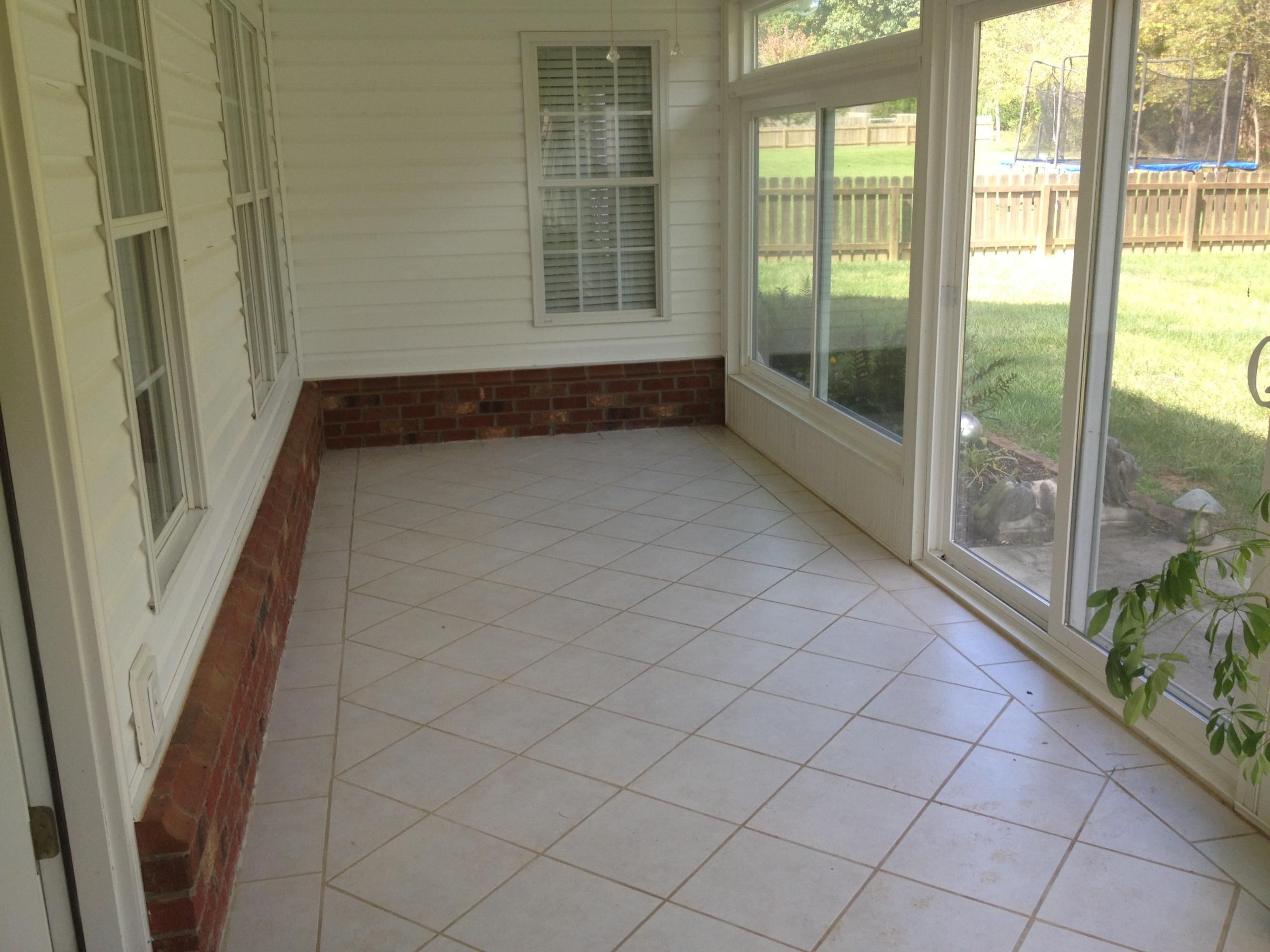 537 Castleridge Road Vinton, VA 24179 - Photo 10 of 16 Sunroom