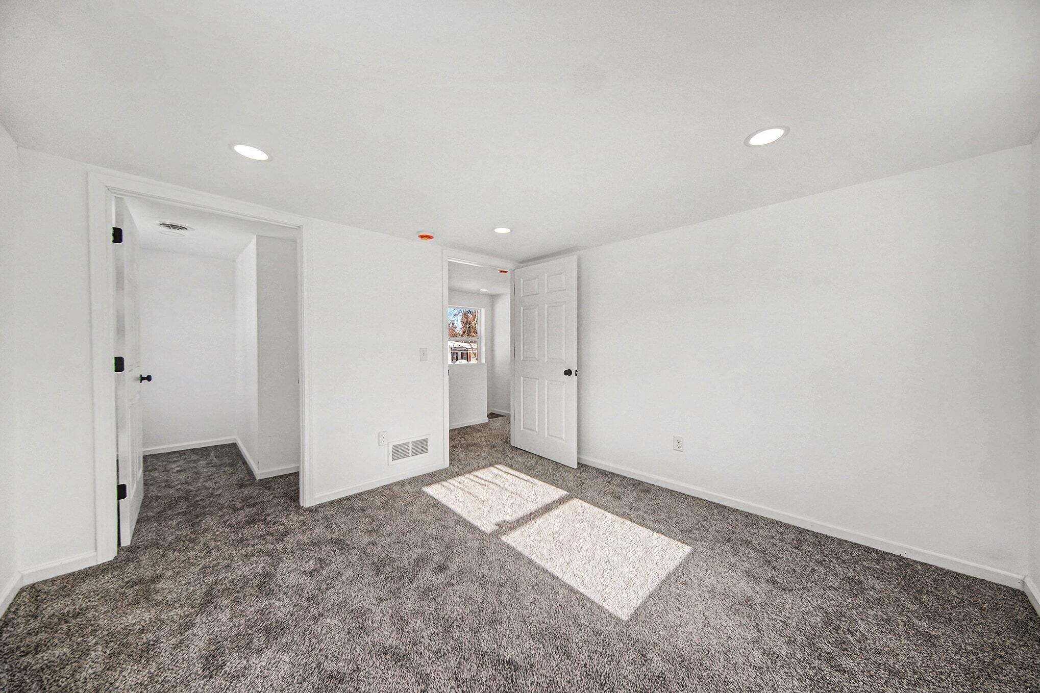 149 Mantle Avenue Jackson, MI 49202 - Photo 11 of 18 005_file_6716