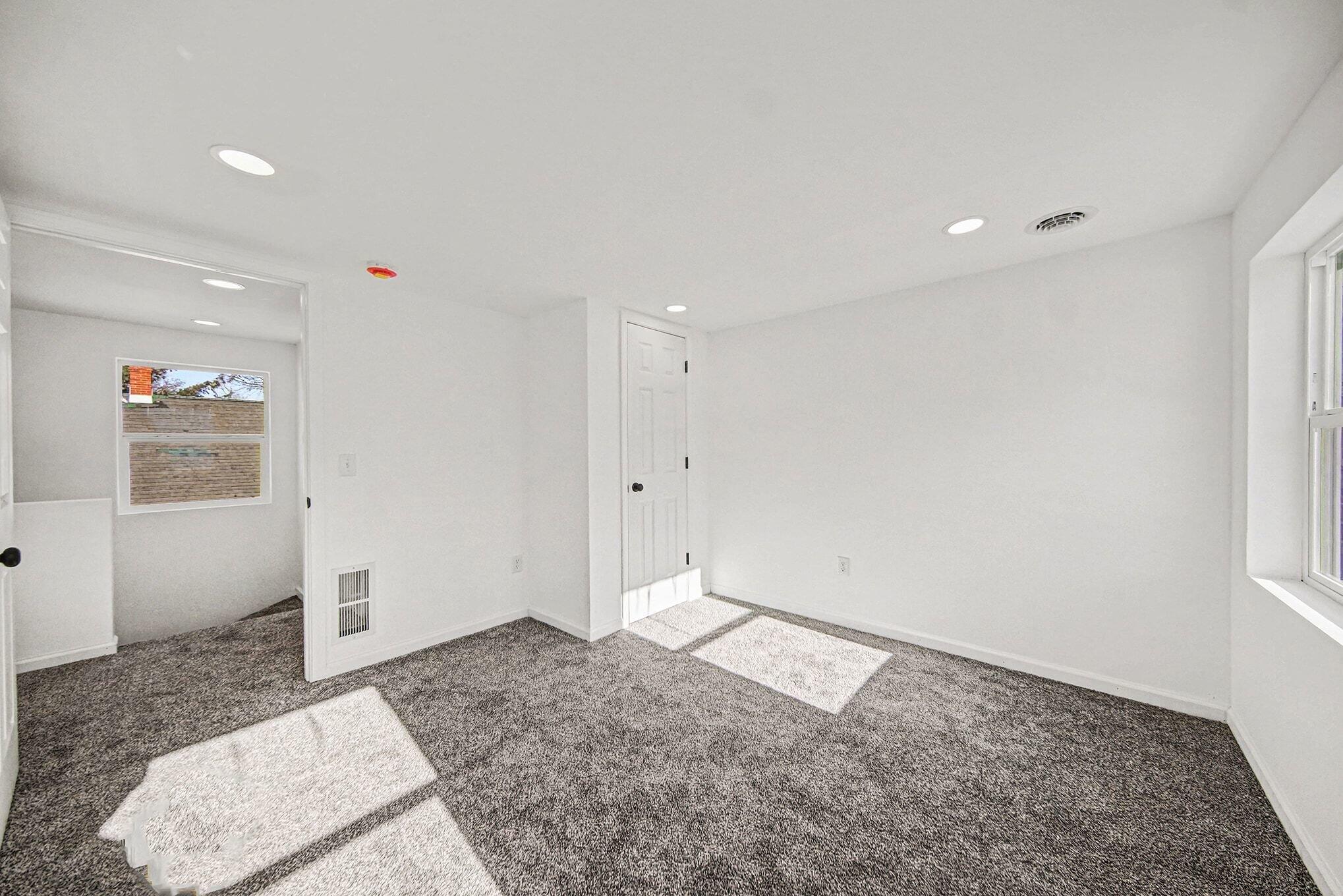 149 Mantle Avenue Jackson, MI 49202 - Photo 14 of 18 003_file_4803