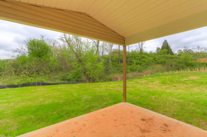 3381 Cummins Lane Knoxville, TN 37921 - Photo 8 of 9 20150602144216329020000000-o