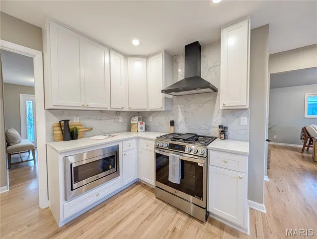 $529,900 | 7639 Capilia Drive, Crestwood, MO 63123