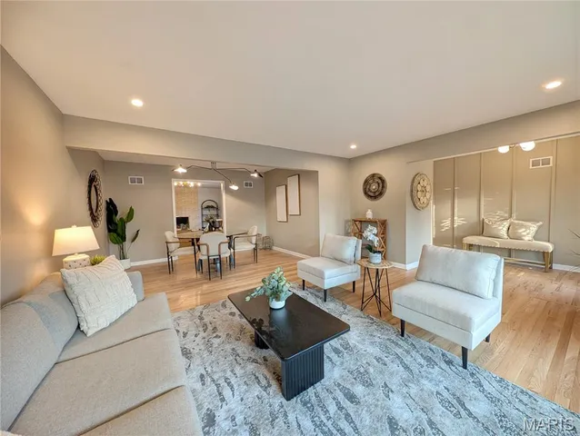 $529,900 | 7639 Capilia Drive, Crestwood, MO 63123