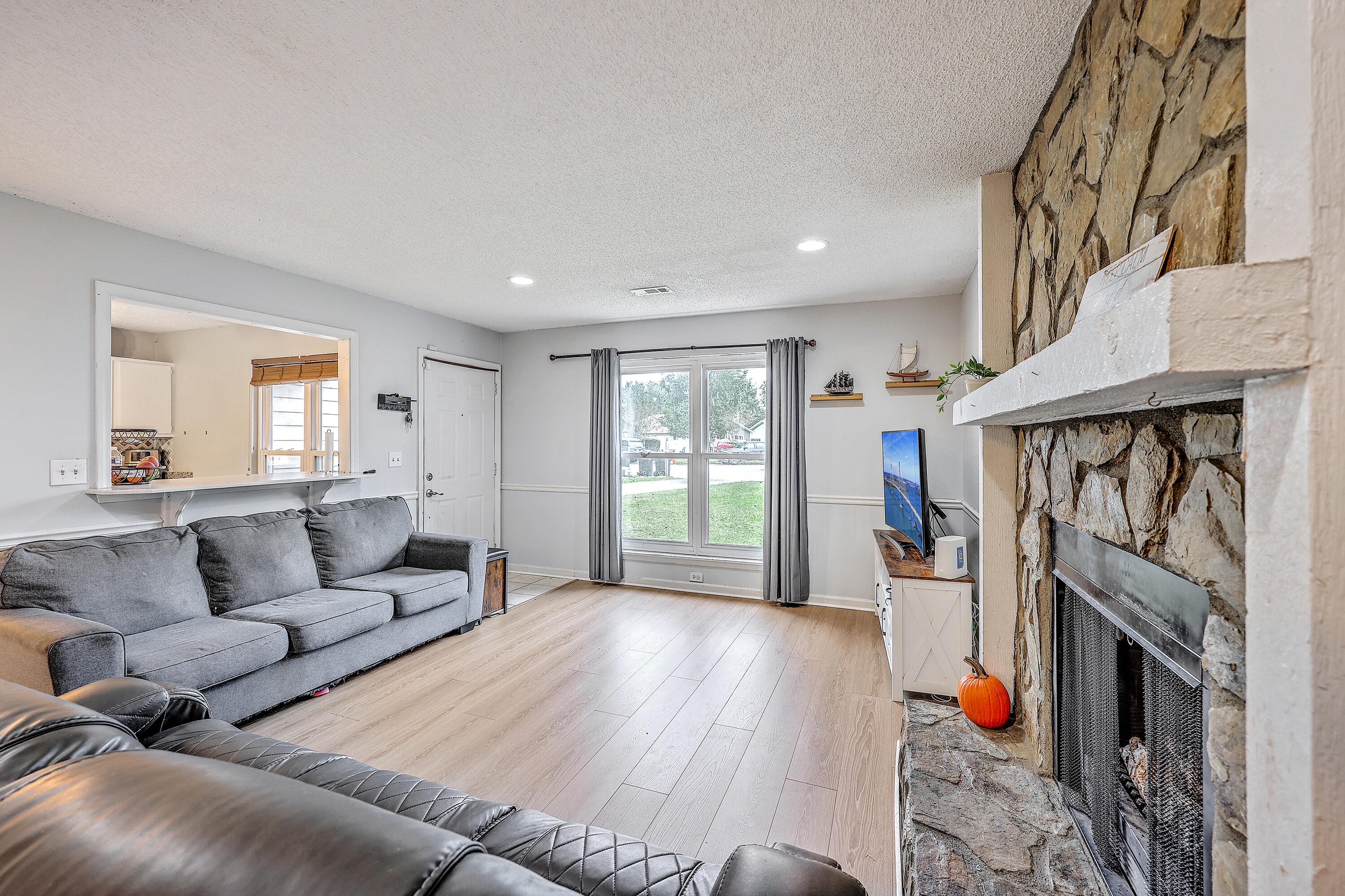 1841 Sundancer Lane Goose Creek, SC 29445 - Photo 6 of 26 ZYN_3174_75_76_77_78_79_80