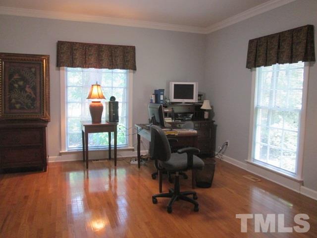 305 Medoc Lane Raleigh, NC 27615 - Photo 14 of 25