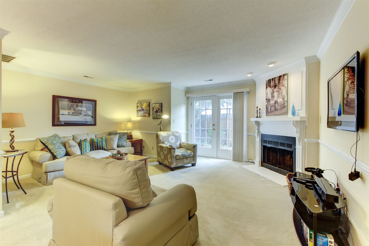 5620 Split Oak Way Raleigh, NC 27609 - Photo 9 of 24 Family Room