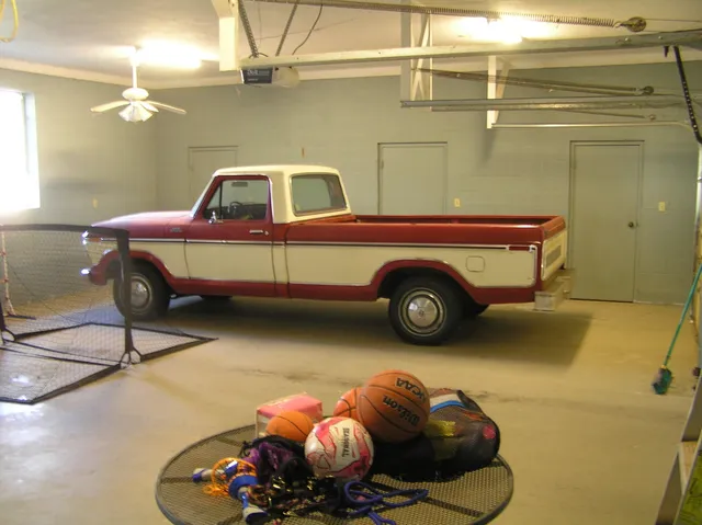 $1,200,000 | 4114 Lower East Valley Road, Dunlap, TN 37327