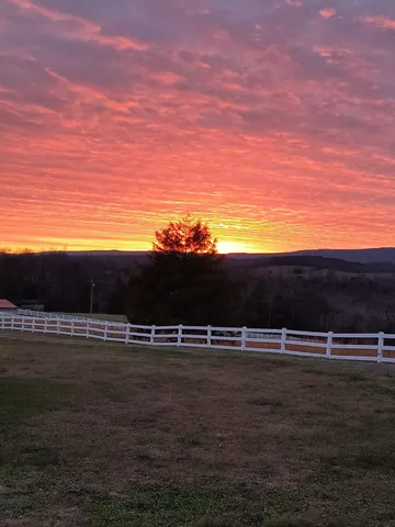 $1,200,000 | 4114 Lower East Valley Road, Dunlap, TN 37327