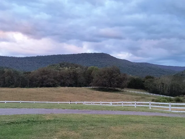 $1,200,000 | 4114 Lower East Valley Road, Dunlap, TN 37327