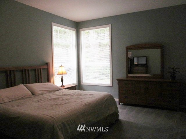 8521 Southeast Lynch Road Shelton, WA 98584 - Photo 8 of 19 Gallery Image 8