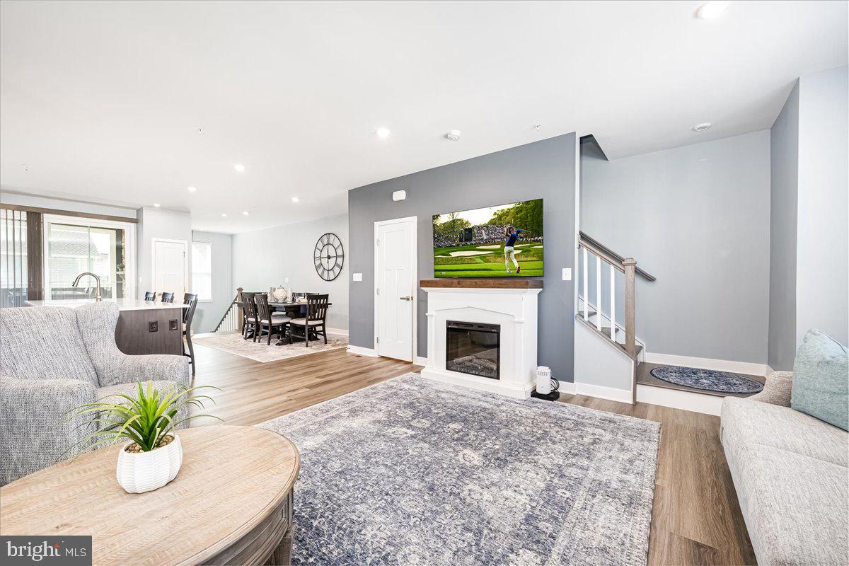 7306 Isabella Road Laurel, MD 20723 - Photo 16 of 59 Style