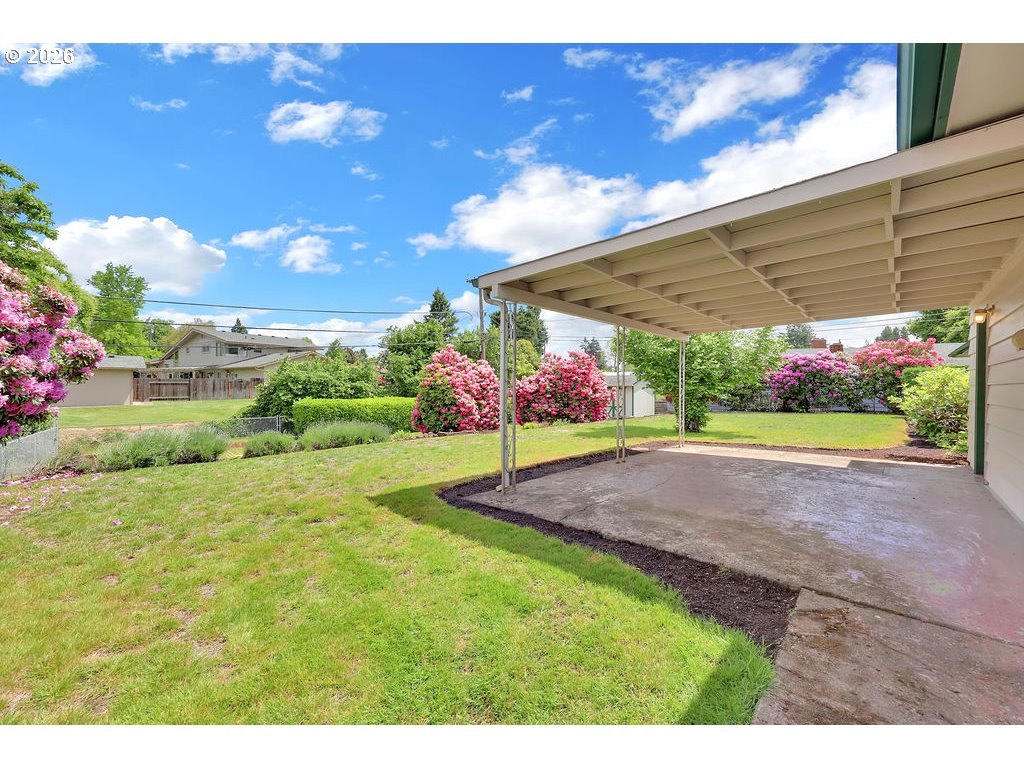 3095 Dapple Way Eugene, OR 97401 - Photo 37 of 48