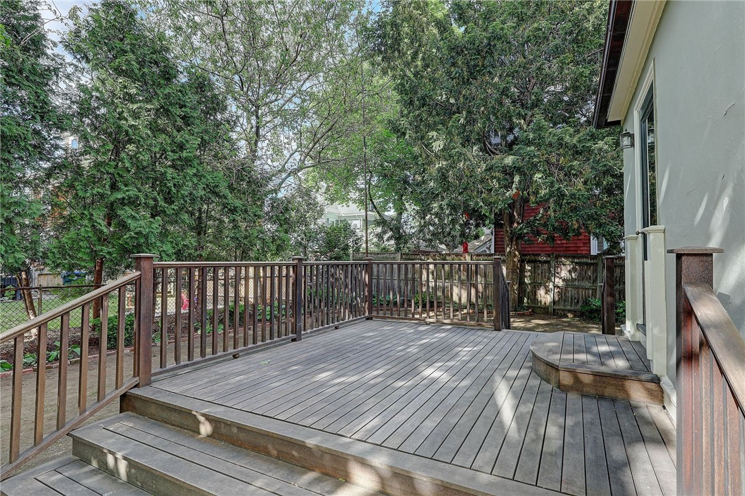 16 Elton Street Providence, RI 02906 - Photo 24 of 25