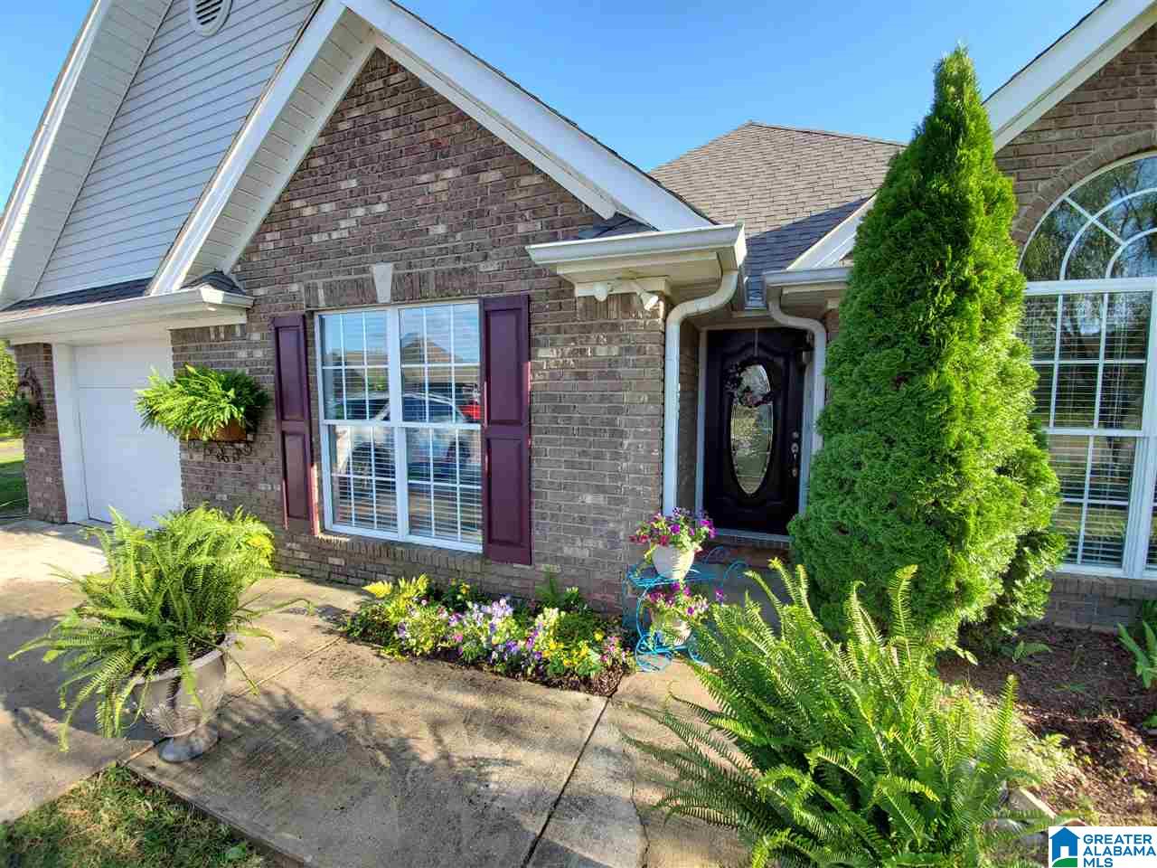 109 Addison Drive Calera, AL 35040 - Photo 2 of 24