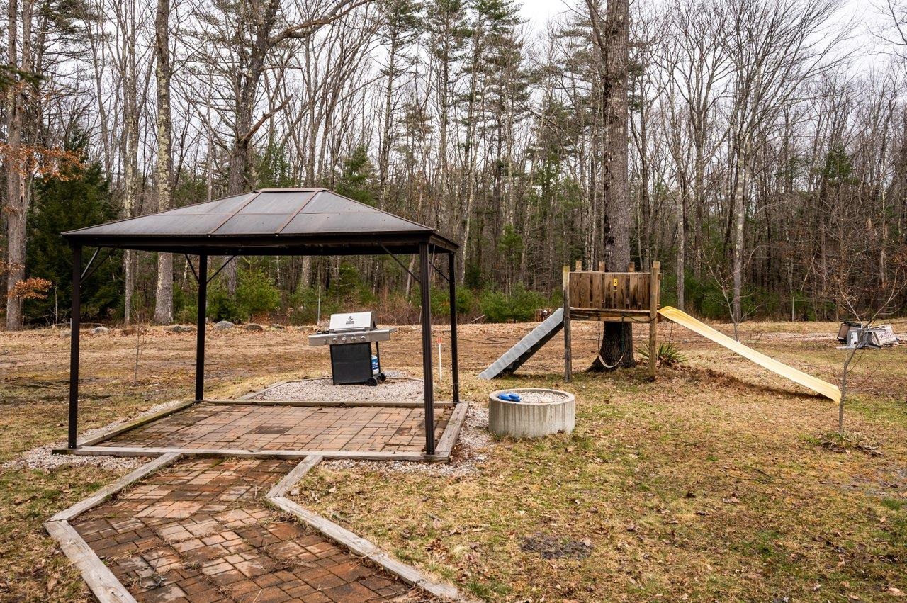 202 Salmon Falls Road Rochester, NH 03868 - Photo 23 of 33