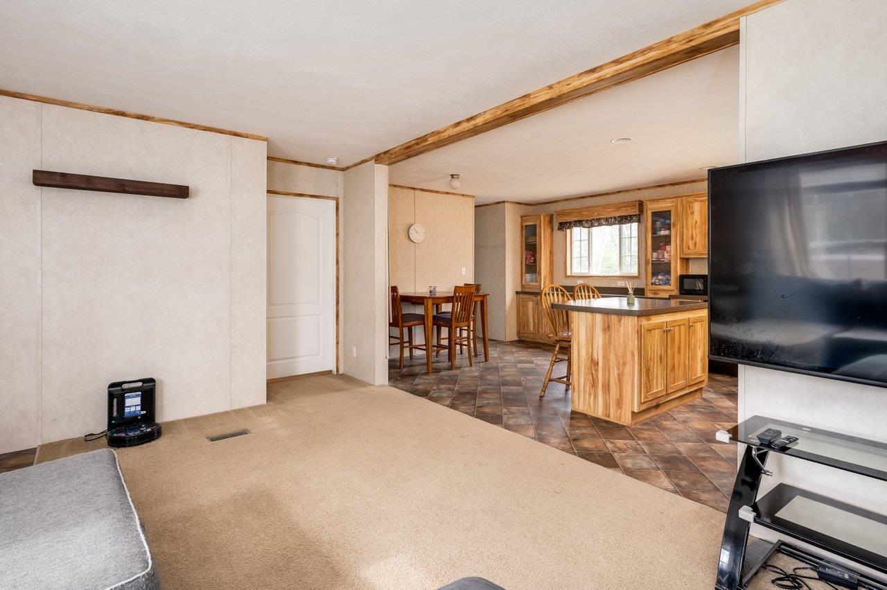 202 Salmon Falls Road Rochester, NH 03868 - Photo 31 of 33