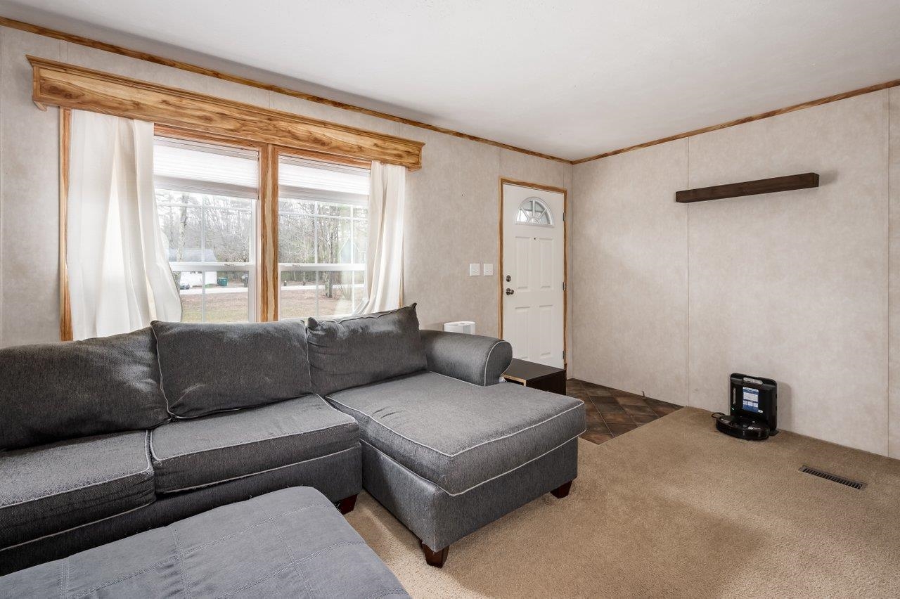 202 Salmon Falls Road Rochester, NH 03868 - Photo 33 of 33