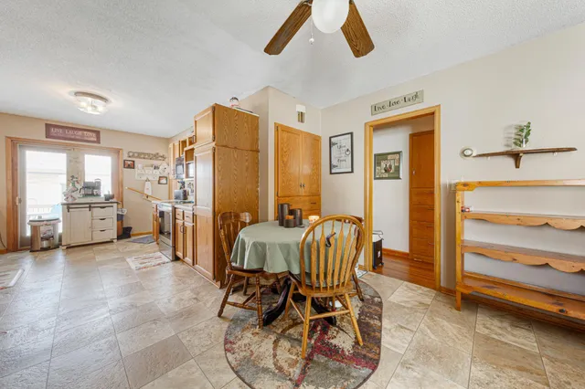 $110,000 | 1122 4th Avenue, Heron Lake, MN 56137