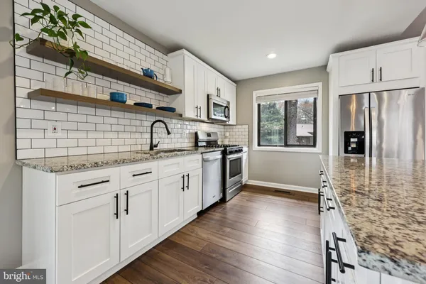 $1,050,000 | 10913 Howland Drive, Reston, VA 20191