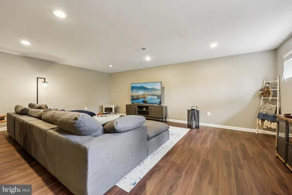 $1,050,000 | 10913 Howland Drive, Reston, VA 20191