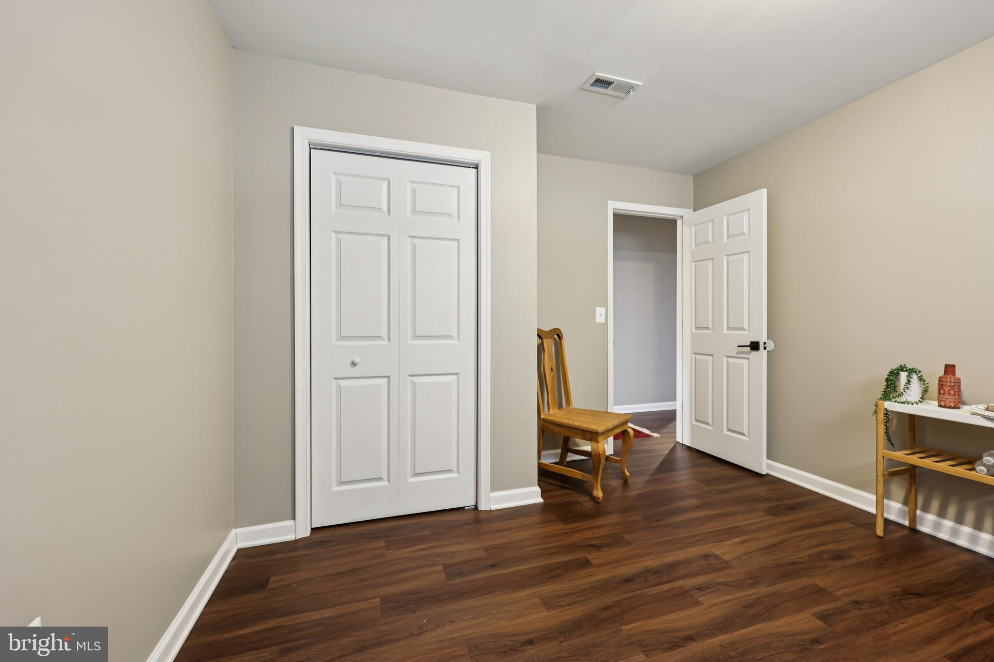 10913 Howland Drive Reston, VA 20191 - Photo 39 of 58 Gallery Image 39