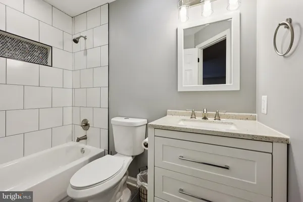 $1,050,000 | 10913 Howland Drive, Reston, VA 20191