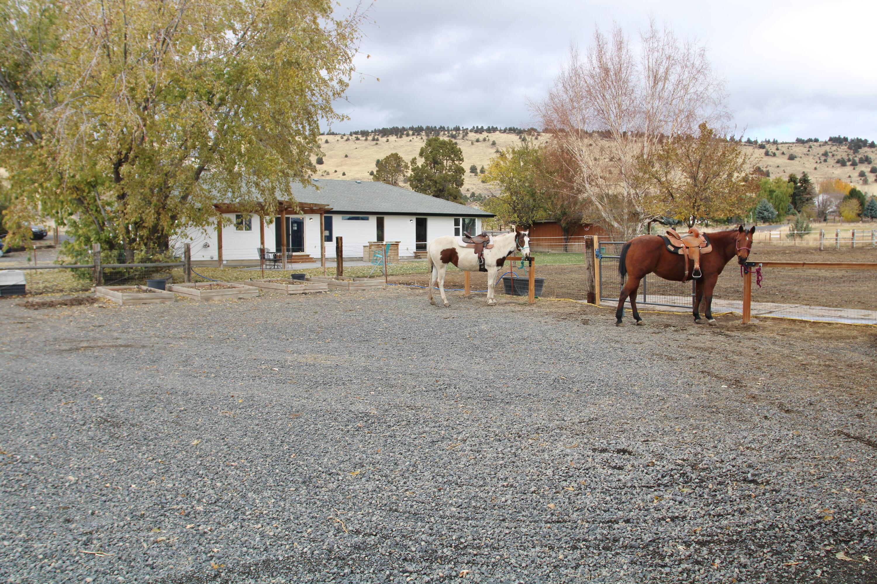 8722 Arant Road Klamath Falls, OR 97603 - Photo 56 of 85 8722 Arant 643