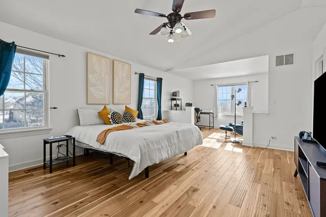 $605,000 | 459 Glover Drive, North Aurora, IL 60542