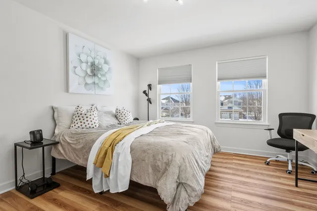 $605,000 | 459 Glover Drive, North Aurora, IL 60542