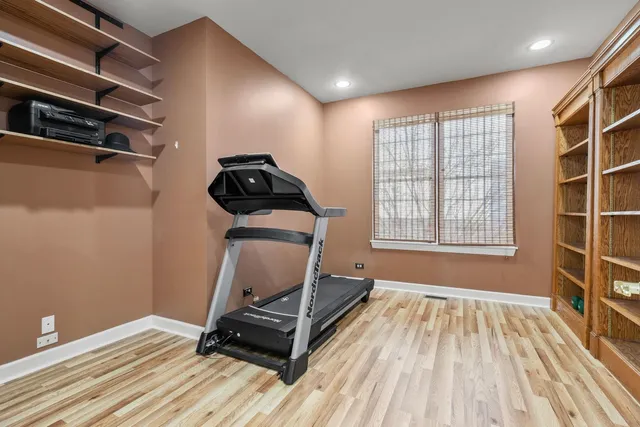 $605,000 | 459 Glover Drive, North Aurora, IL 60542