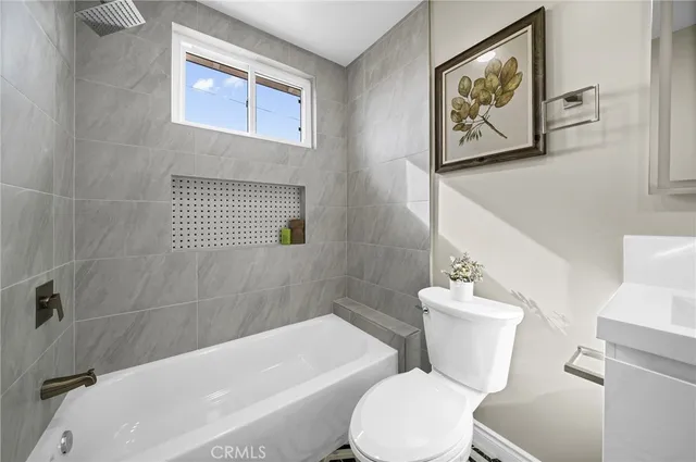 $899,000 | 922 East Edgecomb Street, Covina, CA 91724